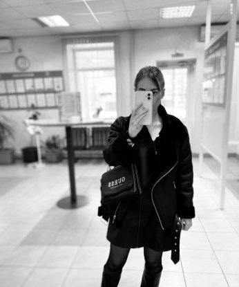 Я всегда готова погрузиться с тобой в мир желаний и фантазий. Мои услуги включают классический секс, оральный секс, массаж и многое другое. Ты не сможешь устоять перед моими своенравными губками и прикосновениями. Посмотри мои 🔥 фото и обратись ко мне, если хочешь реализовать свои грязные мечты. Живу в Москве и готова встретиться в любое время и в любом месте в Москве. Так что, не стесняйся, давай обнажим нашу самую глубокую страсть вместе. 💋 Кира